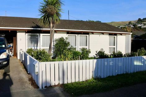 Photo of property in 3 Raekura Place, Redcliffs, Christchurch, 8081