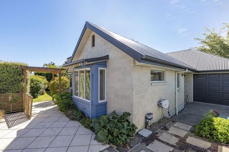 Photo of property in 3 Holiday Drive, Mairehau, Christchurch, 8052
