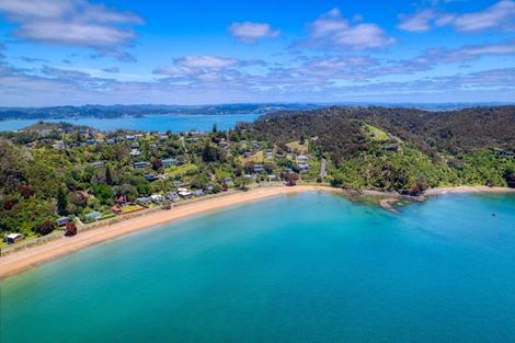 Photo of property in 53 Long Beach Road, Russell, 0202