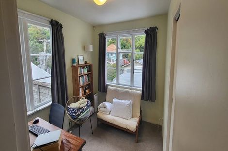 Photo of property in 76 Liardet Street, Vogeltown, Wellington, 6021