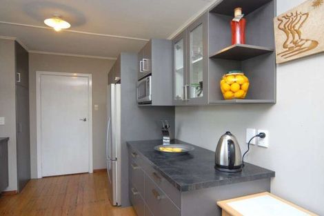 Photo of property in 28 Elliott Crescent, Havelock North, 4130