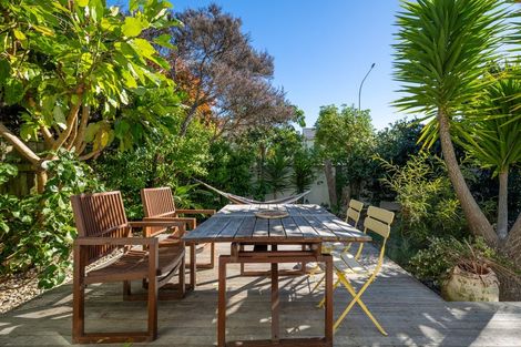 Photo of property in 173 Tasman Street, Nelson, 7010