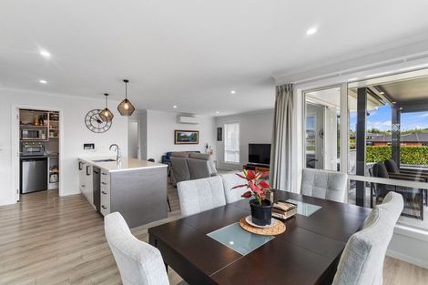 Photo of property in 12 Bragato Way, Te Kauwhata, 3710