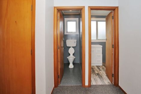 Photo of property in 17 Wye Street, Newfield, Invercargill, 9812