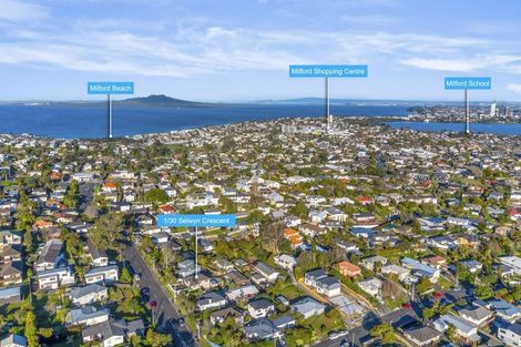 Photo of property in 1/30 Selwyn Crescent, Forrest Hill, Auckland, 0620