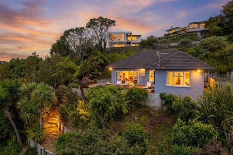 Photo of property in 29 Queens Road, Glen Avon, New Plymouth, 4312