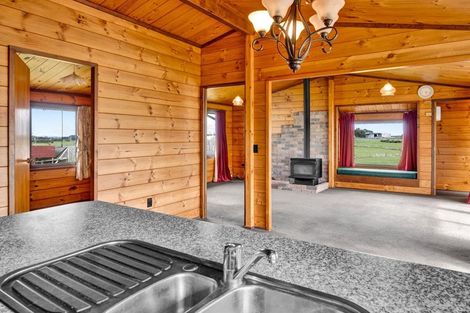 Photo of property in 11 Warwick Road, Stratford, 4332