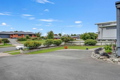 Photo of property in 32 Grove Avenue, Weston, Oamaru, 9401