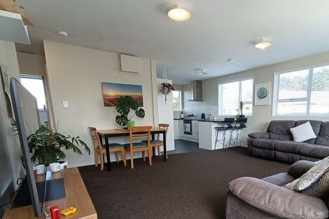 Photo of property in 4/64 Lonsdale Street, New Brighton, Christchurch, 8083