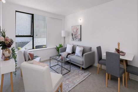 Photo of property in Hobson Court Flats, 22/70 Hobson Street, Thorndon, Wellington, 6011