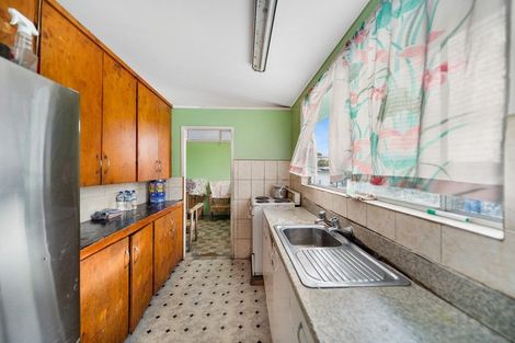 Photo of property in 74 Bader Drive, Mangere, Auckland, 2022