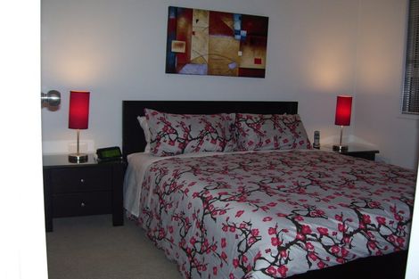 Photo of property in 2/10 Raewyn Place, Pakuranga, Auckland, 2010