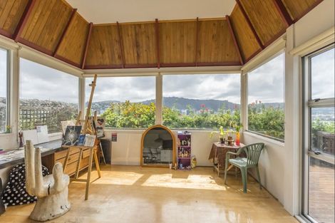 Photo of property in 53 Hawker Street, Mount Victoria, Wellington, 6011