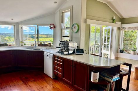 Photo of property in 67 Anzac Road, Waitakere, Auckland, 0816