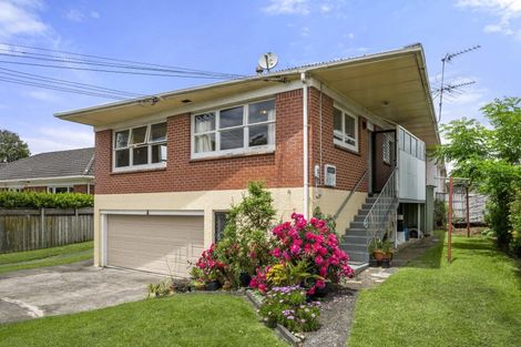 Photo of property in 1/14 South Street, Papakura, 2110