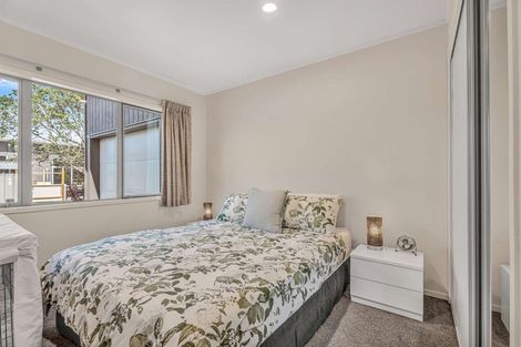 Photo of property in 10 Rena Place, Whitianga, 3510