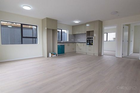 Photo of property in 12 Pleasant Road, Glen Eden, Auckland, 0602