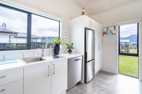 Photo of property in 29 Pounamu Drive, Te Anau, 9600