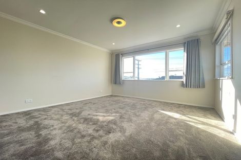 Photo of property in 177 Coronation Road, Hillcrest, Auckland, 0627