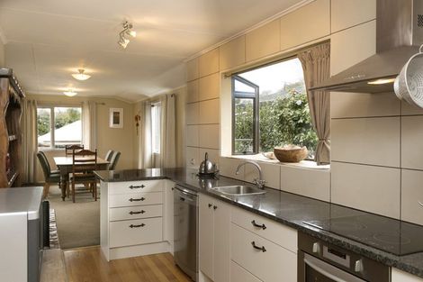 Photo of property in 23 Te Hatepe Avenue, Taupo, 3330