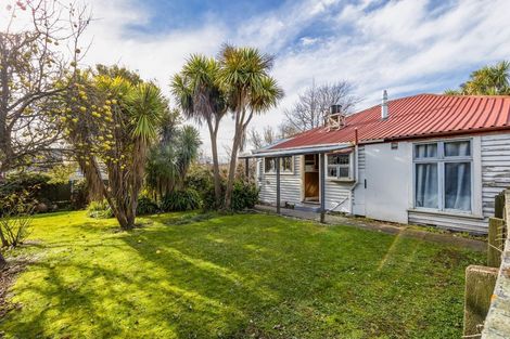 Photo of property in 141 Geraldine Street, Edgeware, Christchurch, 8013