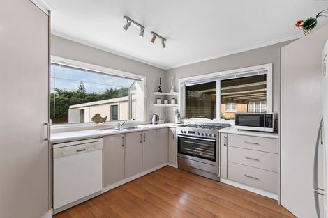 Photo of property in 9 Halcyon Place, Papatoetoe, Auckland, 2025