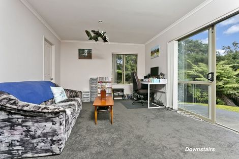 Photo of property in 37 Condor Place, Unsworth Heights, Auckland, 0632