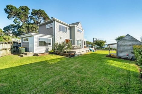 Photo of property in 65a Steyne Avenue, Plimmerton, Porirua, 5026