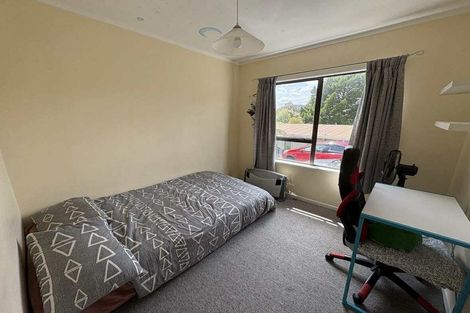 Photo of property in 3 Fenchurch Grove, Stokes Valley, Lower Hutt, 5019