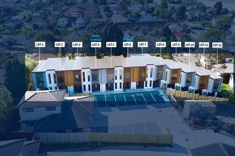 Photo of property in 2/32 Brandon Road, Glen Eden, Auckland, 0602