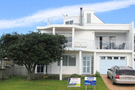 Photo of property in 4 Claxton Avenue, Pauanui, Hikuai, 3579