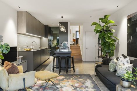 Photo of property in 41a Hackett Street, Saint Marys Bay, Auckland, 1011