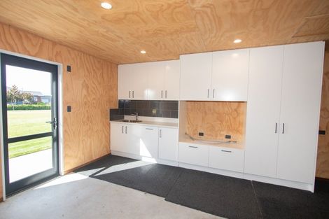 Photo of property in 142 Tarbottons Road, Tinwald, Ashburton, 7700