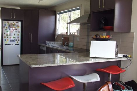 Photo of property in 8 Winifred Avenue, Bayview, Auckland, 0629