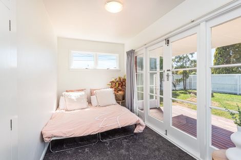 Photo of property in 1/134 Somerfield Street, Somerfield, Christchurch, 8024