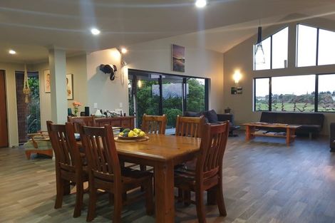 Photo of property in 5a Doctors Hill Road, Ruakaka, Waipu, 0582