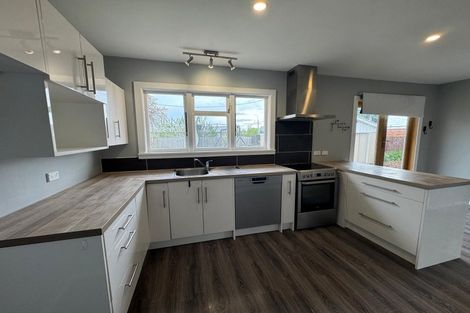 Photo of property in 73 Appleby Crescent, Burnside, Christchurch, 8053