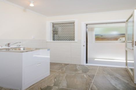 Photo of property in 2/35 Batkin Road, New Windsor, Auckland, 0600
