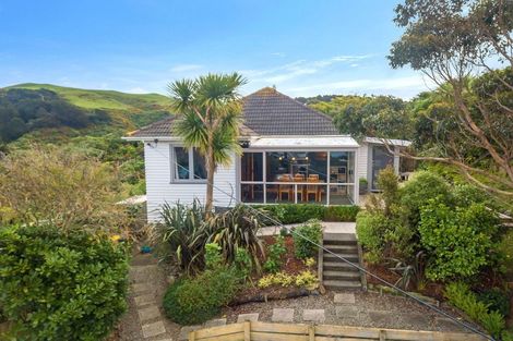 Photo of property in 29 Hiwi Crescent, Titahi Bay, Porirua, 5022