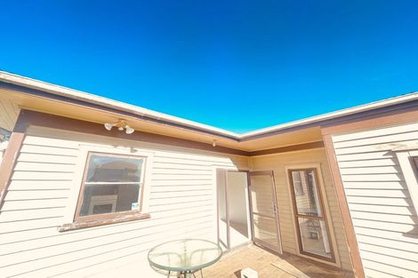 Photo of property in 1/39 Weymouth Road, Manurewa, Auckland, 2102