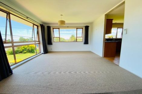 Photo of property in 2 Cowling Road, Hurdon, New Plymouth, 4310