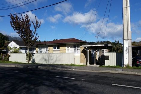 Photo of property in 1/6 Moeraki Road, Maoribank, Upper Hutt, 5018