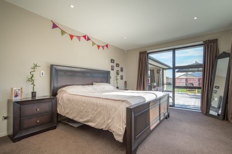 Photo of property in 12 Mulberry Street, Rangiora, 7400