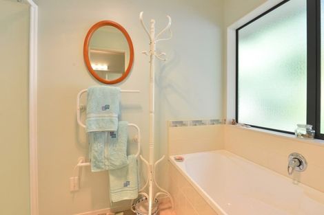 Photo of property in 1/2 Tealmere Grove, Maunu, Whangarei, 0110