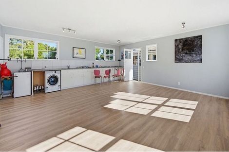 Photo of property in 36 Longview Road, Poraiti, Napier, 4182
