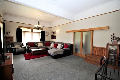 Photo of property in 152 Vogel Street, Woodville, 4920