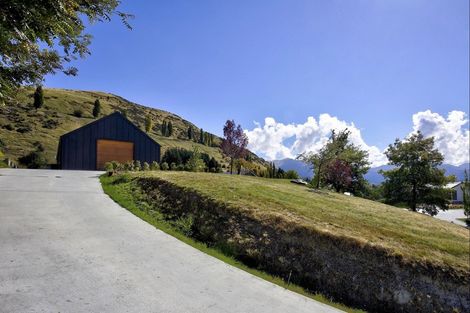 Photo of property in 14 Sherwood Court, Lower Shotover, Queenstown, 9371