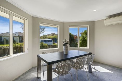 Photo of property in 10 Cunneen Place, Aidanfield, Christchurch, 8025