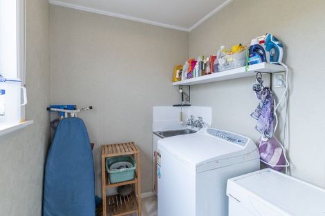 Photo of property in 9 Duke Street, Levin, 5510