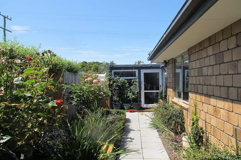 Photo of property in 19 Bowen Street, Rakaia, 7710
